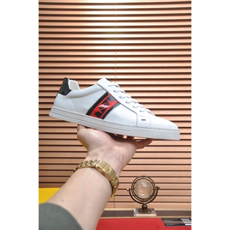 G*u*i sneakers